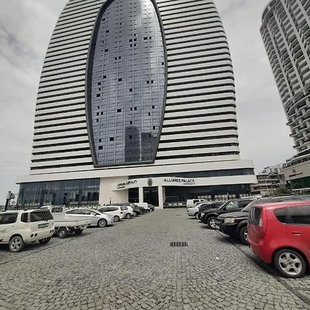 Luxury Apartments With Sea View バトゥーミ エクステリア 写真