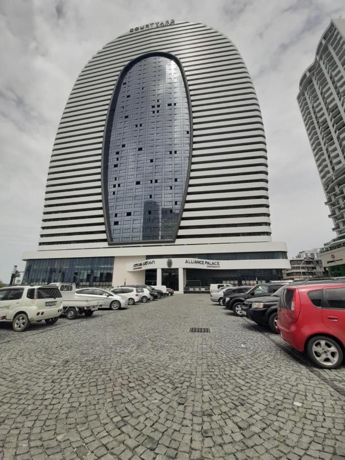 Luxury Apartments With Sea View バトゥーミ エクステリア 写真
