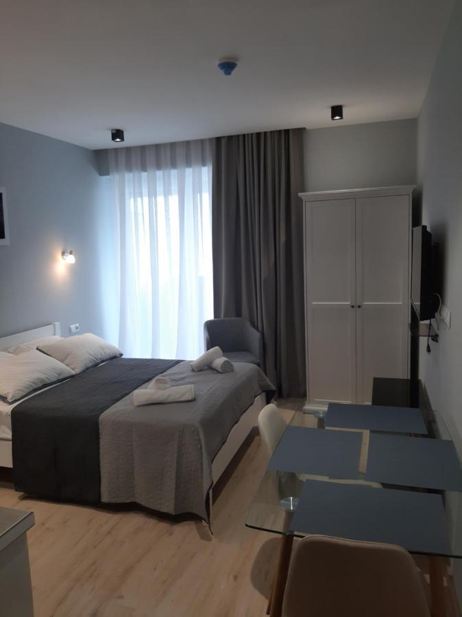 Luxury Apartments With Sea View バトゥーミ エクステリア 写真