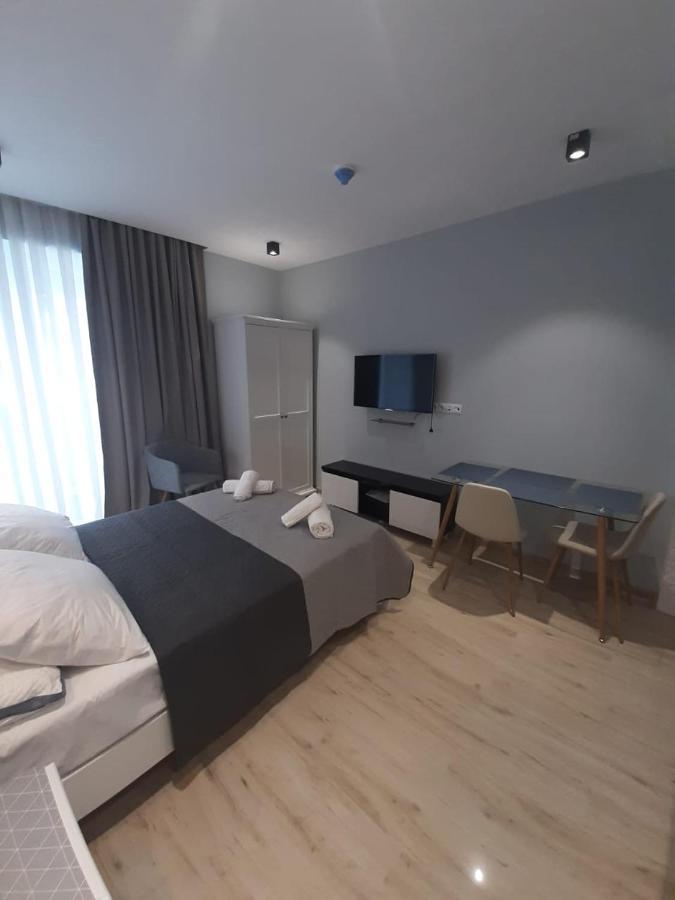 Luxury Apartments With Sea View バトゥーミ エクステリア 写真