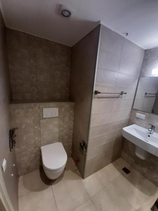 Luxury Apartments With Sea View バトゥーミ エクステリア 写真