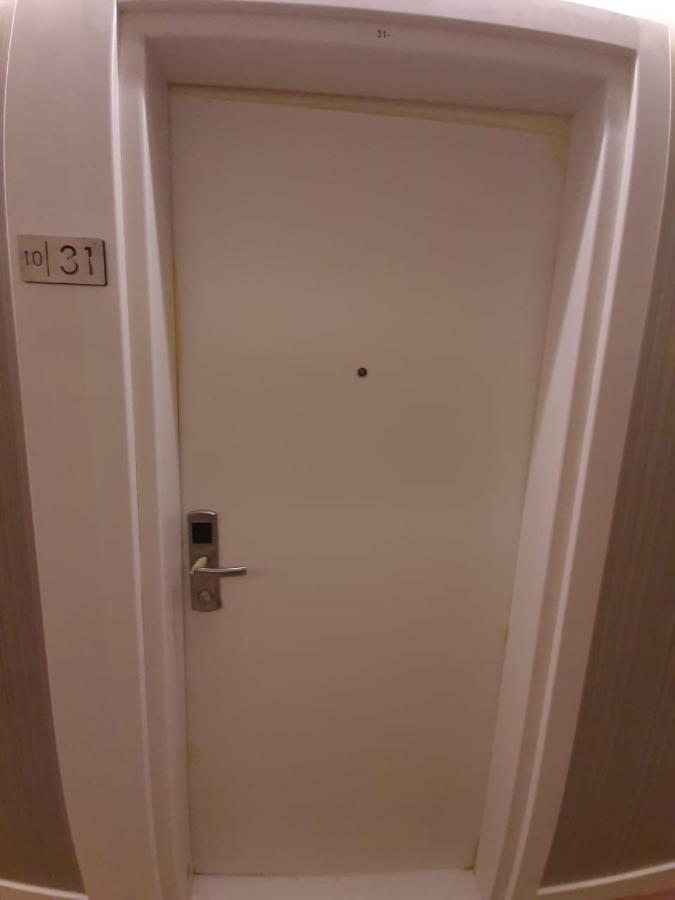 Luxury Apartments With Sea View バトゥーミ エクステリア 写真